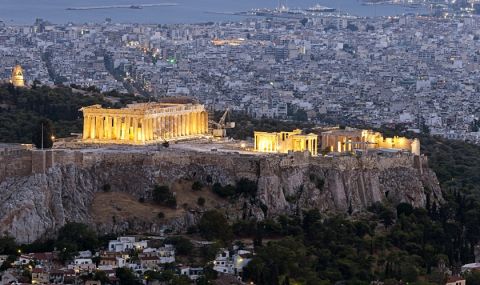 В Гърция: Държавата поема 10% от хранителните покупки на домкинствата за 6 месеца - 1