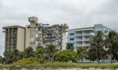 Жертвите на срутената сграда във Флорида вече са девет - 1