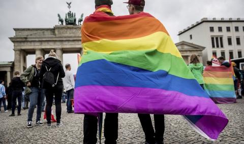 Мечтата на хомосексуалистите в Германия се сбъдна - 1