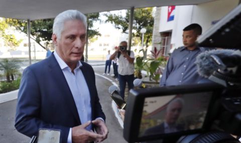Кубинският парламент даде нов мандат на президента Диас-Канел - 1