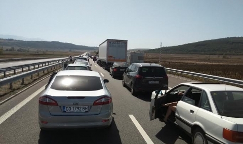 Мит е, че екотаксите за автомобили в България са високи - 1