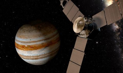 Русия гледа към Сатурн и Юпитер - 1