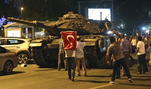 Теориите около опита за преврат в Турция - 1