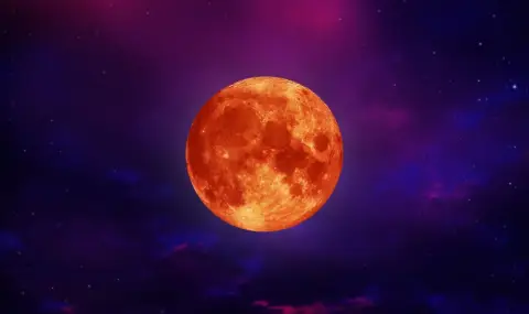 Кърваво лунно затъмнение ще наблюдаваме тази седмица в небето - 1