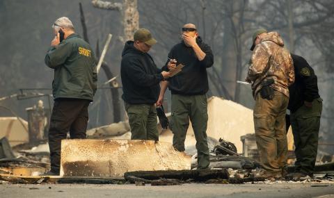 Огнен ад уби 23 души в Северна Калифорния (ВИДЕО) - 1