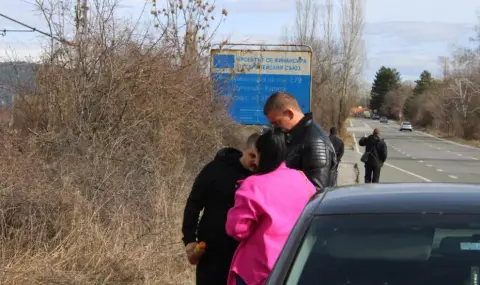 Откриха якето на издирваната 17-годишната Ивана от Дупница - 1