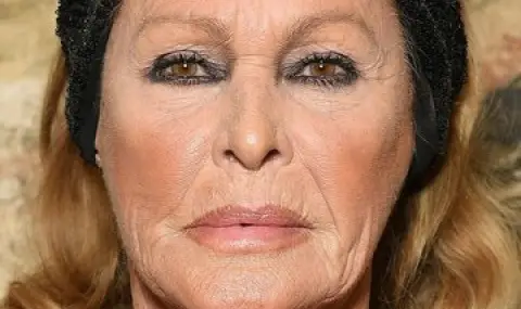 Урсула Андрес на 90 г.: първото „момиче на Бонд“, превърнала се в икона - 1