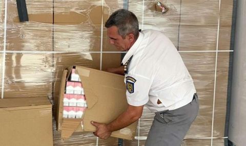 Българин изгоря с 4 милиона лева, след като румънски граничари откриха нелегални цигари в камиона му - 1