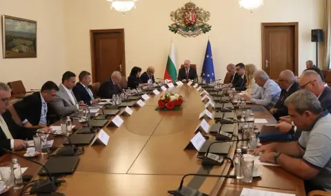 Росен Желязков: Амбицията на правителството е промените в Закона за еврото да бъдат приети до края на другата седмица  - 1