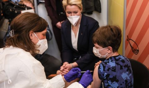 Германският президент: “Държавата не може да се ваксинира вместо нас“ - 1