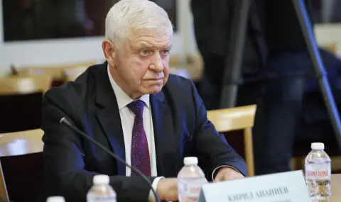 Заплатите в бюджетния сектор се вдигат с 5%. Очакванията са да се изплатят със задна дата през февруари - 1