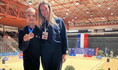 Виктория Евтимова взе сребро на първенството на Франция по художествена гимнастика - 1