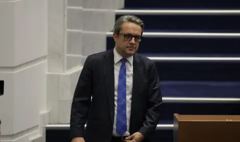 Рая Назарян няма да иска да стане служебен премиер, каза Тома Биков