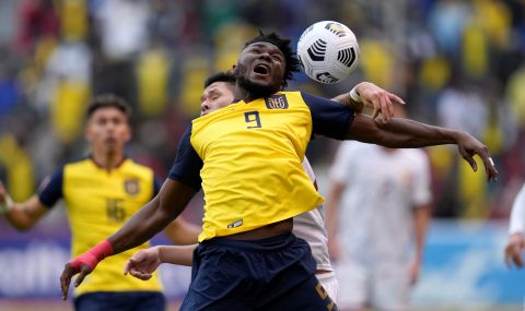 Жорди Кайседо изигра цял мач в халфовата линия за Еквадор - 1