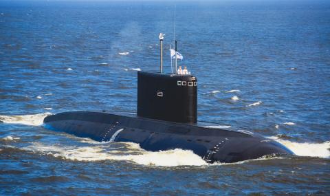 Руска подводница се потопи в сероводорода на Черно море - 1