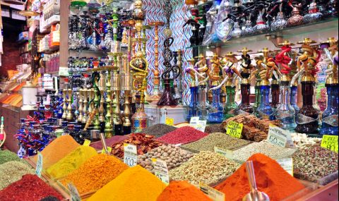 Напливът на българи в Одрин доведе до приток на търговци  - 1