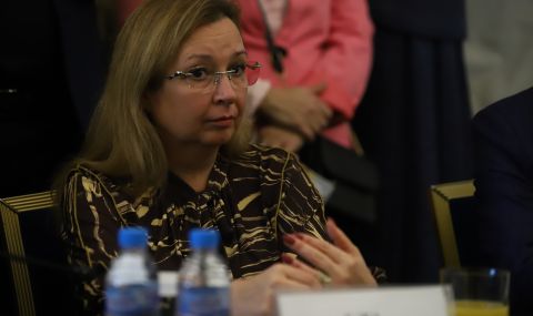 Икономист: Много от мерките по Плана за възстановяване и устойчивост все още не са стартирали  - 1