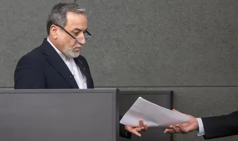 Tehran's top diplomat: We were inches away from an agreement with the Americans  - 1