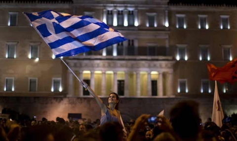 ЕС отпуска нов транш от 10 млрд. евро на Гърция - 1