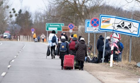 Приютяват украинци в бази на НОИ - 1