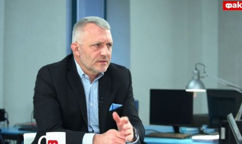 Адвокат Николай Хаджигенов пред ФАКТИ: Радев ще иска да ликвидира ДБ, ако им даде мандата (ВИДЕО) - 1