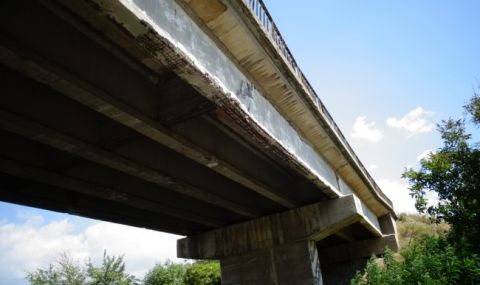 АПИ: Мостовете на АМ "Струма" край Мало Бучино са безопасни - 1