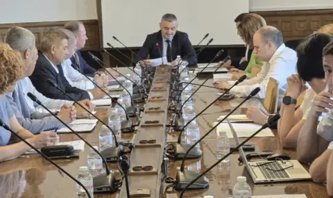 По инициатива на Кирил Добрев: МВР и общините обединяват усилия за регулация на електрическите тротинетки - 1