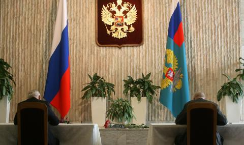 Обвинените в шпионаж руски дипломати имат 48 ч. да напуснат страната - 1