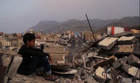 Саудитската коалиция освободи над 160 бунтовници хуси в Йемен  - 1