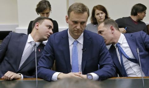 Преследване до дупка! Русия осъди доверен човек на Навални на девет години затвор за "екстремизъм" - 1
