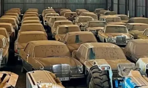 Откриха изоставена колекция от над 200 Mercedes-а - 1