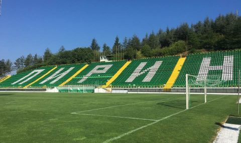 Пирин Благоевград оглави Втора лига - 1