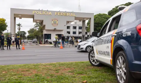 Former Brazilian President to Spend at Least 7.5 Years in Strict Prison  - 1