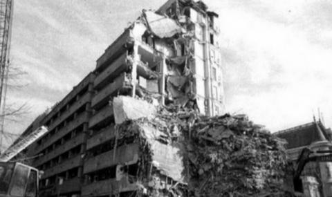 Свищов почита паметта на жертвите от земетресението през 1977 г. - 1