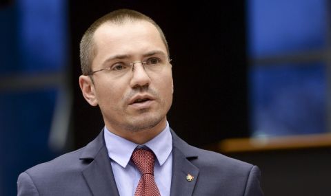 Джамбазки внесе в НС искането на ВМРО за корекции по френския проект - 1