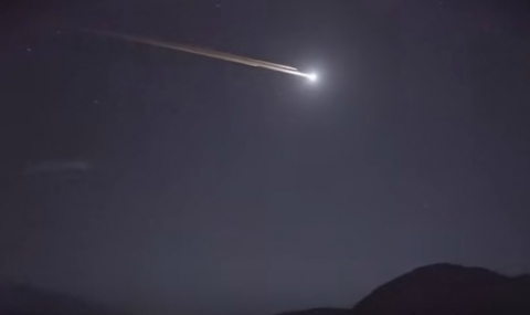 Китайска ракета озари небето над САЩ (Видео) - 1