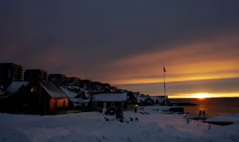 Русия за Гренландия: Ние също сме акостирали там, Дания няма всеобща подкрепа, че островът е "изключително неин" - 1