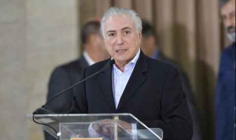 Бивш президент на Бразилия се връща в затвора - 1