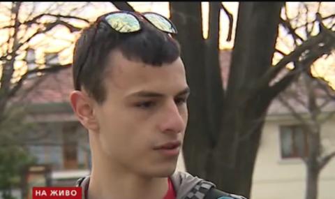 Полицаи ритали в главата сина на адвокат в Карлово с викове &quot;Тъпанар, кой си&quot;? - 1