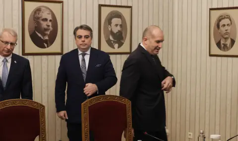 PP-DB to Rumen Radev: Are we now talking to the president or the competitor?  - 1