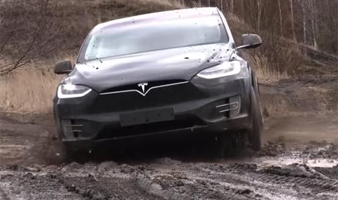 Справя ли се Tesla Model X в пресечена местност? (ВИДЕО) - 1