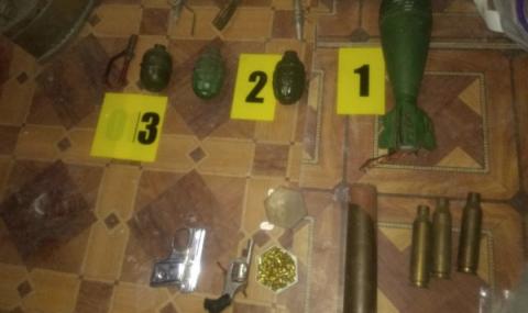 Откриха незаконен запас от гранати и снаряди във вила край Варна - 1