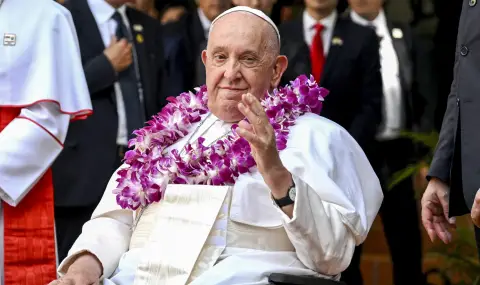 Pope Francis: A young man who does not take risks is an old man  - 1