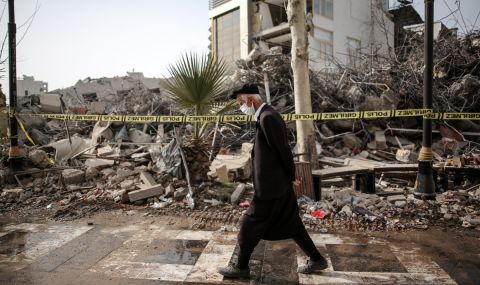 Жертвите на земетресенията в Турция надвишават 45 хиляди души - 1