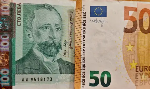 Инспектори на НАП на проверка в магазин от верига за бяла и черна техника по сигнал за завишени цени - 1