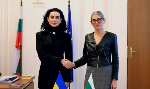 Minister Stoyanova and the Ambassador of Ukraine discussed the transport links between the two countries  - 1