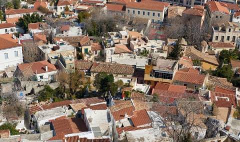 Над 10 500 иззети имота за година в Гърция - 1
