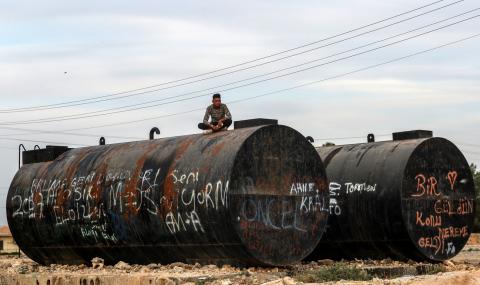 Сирия: САЩ крадат нефт - 1