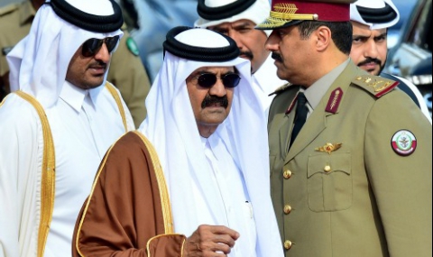 Емирът на Катар се оттегли от управлението на страната - 1