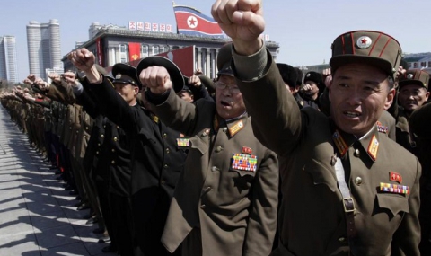 Ким Чен-ун: Вдигна армията си в пълна бойна готовност - 1